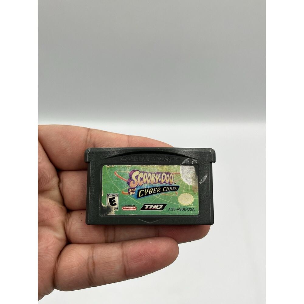 Scooby-Doo and the Cyber Chase (Nintendo Game Boy Advance, 2001)